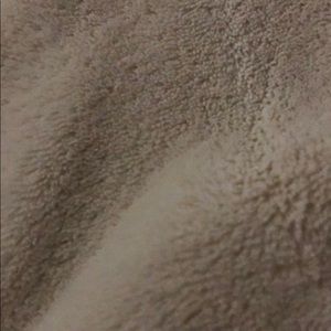 Meet your Posher, Sharonna